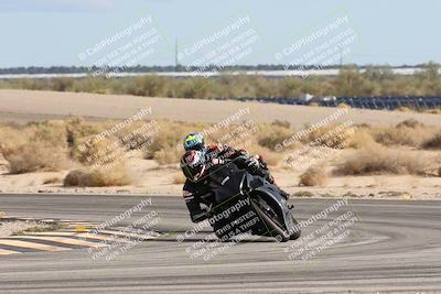 media/Nov-16-2025-Race Pace (Sun) [[8c5fa54630]]/Verified Riders/9-Turn 16 (150pm)/